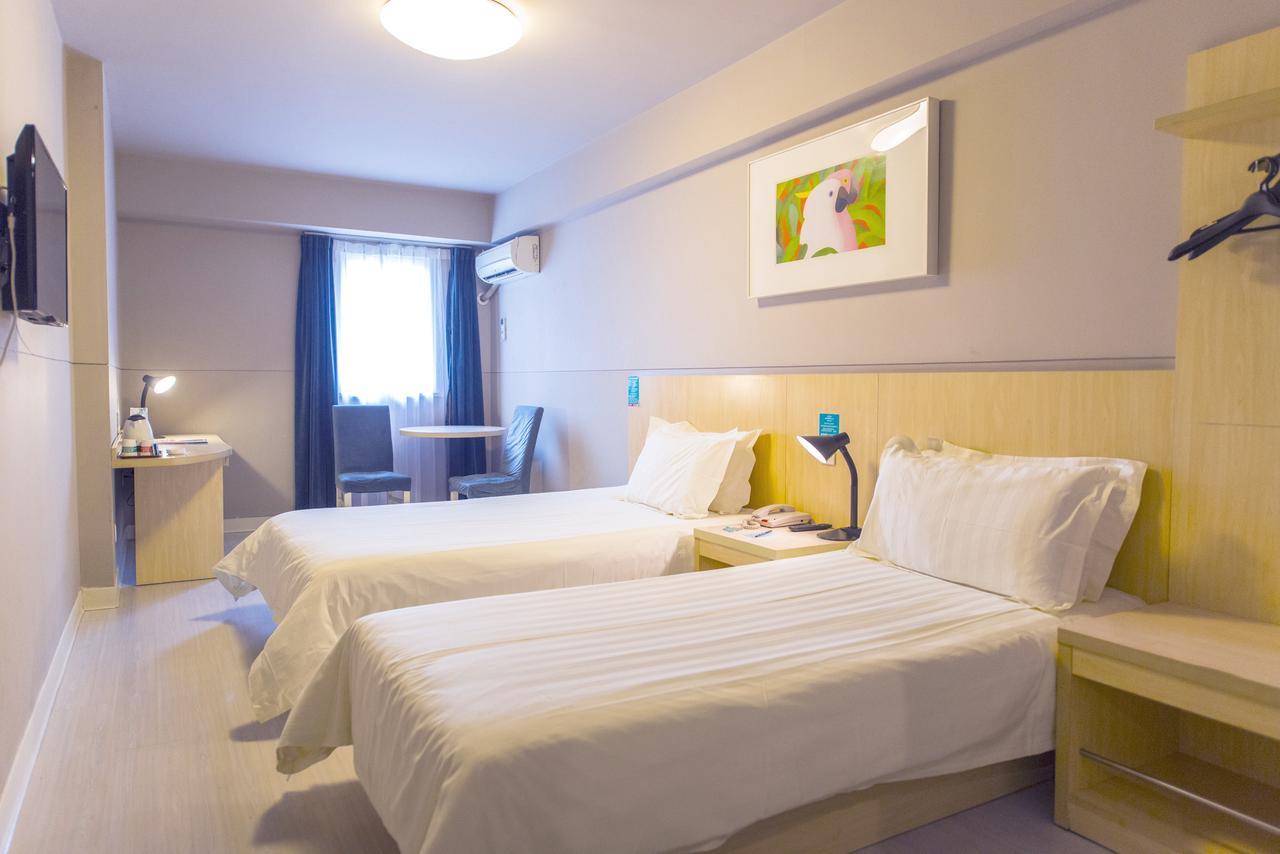 Jinjiang Inn Chengdu Chunxi Road Taiguli Hotel מראה חיצוני תמונה