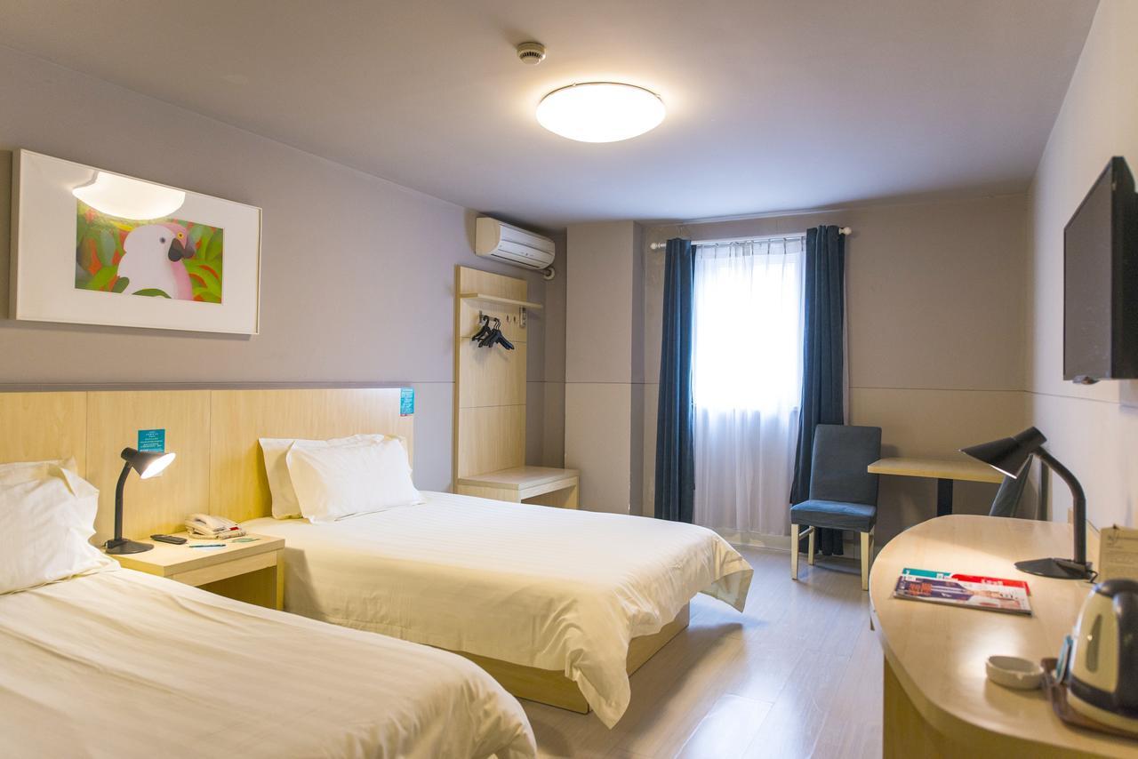 Jinjiang Inn Chengdu Chunxi Road Taiguli Hotel מראה חיצוני תמונה