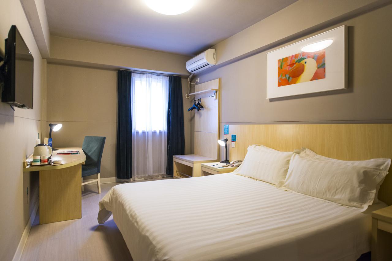 Jinjiang Inn Chengdu Chunxi Road Taiguli Hotel מראה חיצוני תמונה