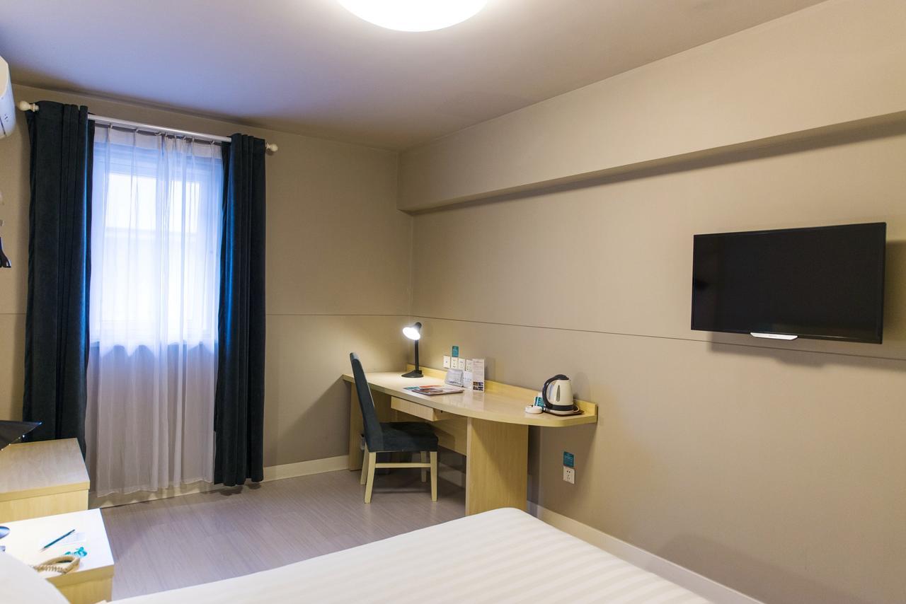 Jinjiang Inn Chengdu Chunxi Road Taiguli Hotel מראה חיצוני תמונה