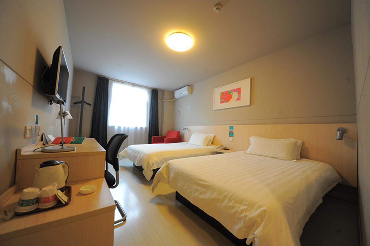 Jinjiang Inn Chengdu Chunxi Road Taiguli Hotel מראה חיצוני תמונה