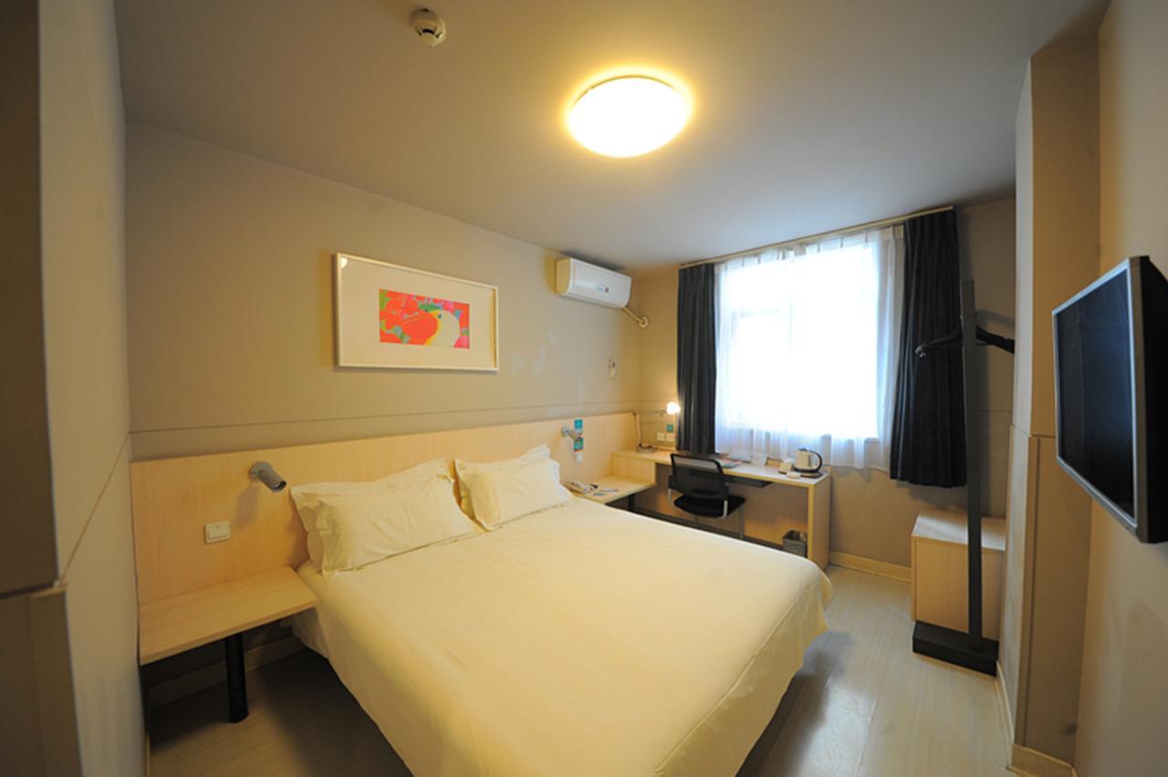 Jinjiang Inn Chengdu Chunxi Road Taiguli Hotel מראה חיצוני תמונה