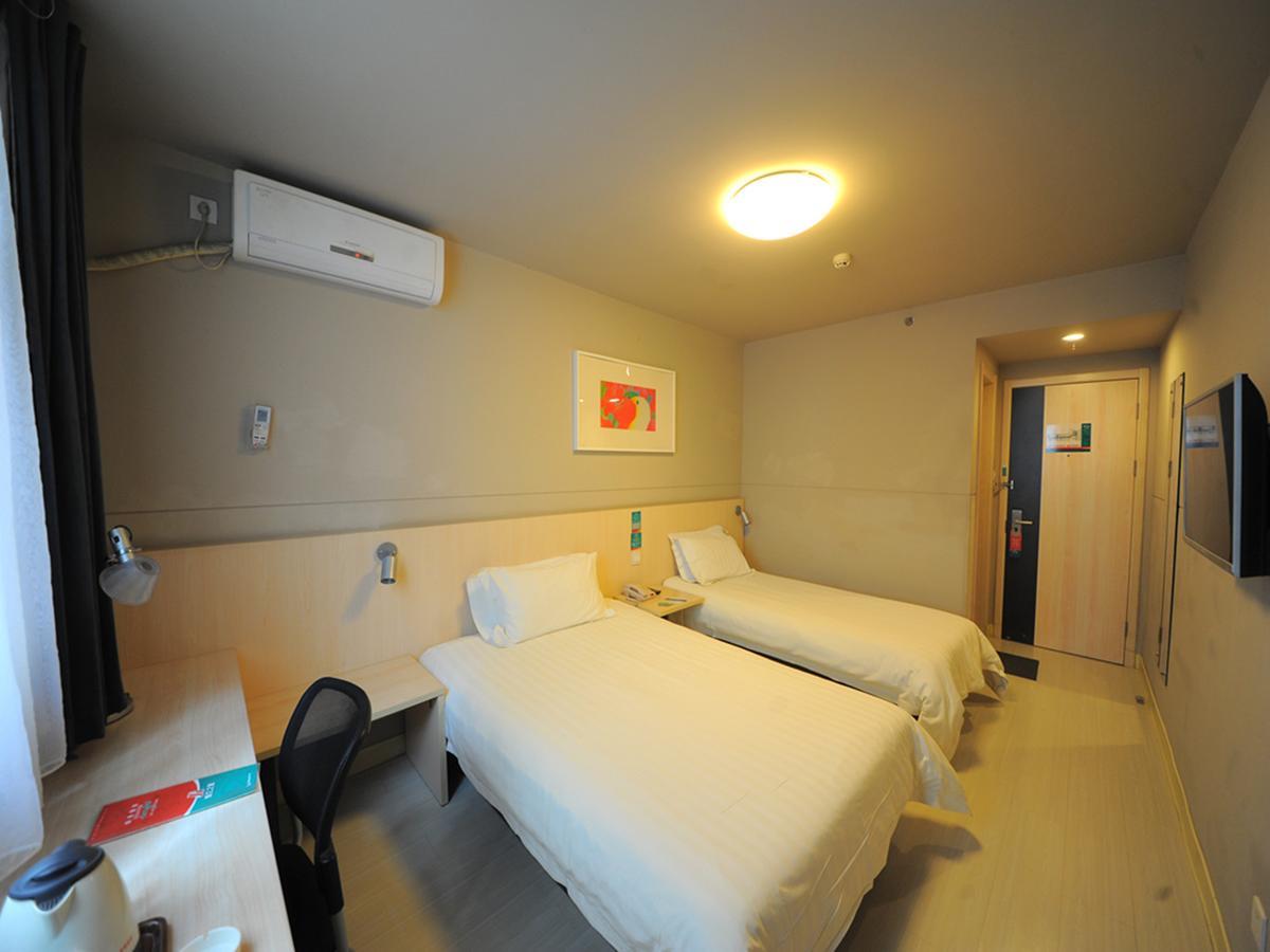 Jinjiang Inn Chengdu Chunxi Road Taiguli Hotel מראה חיצוני תמונה