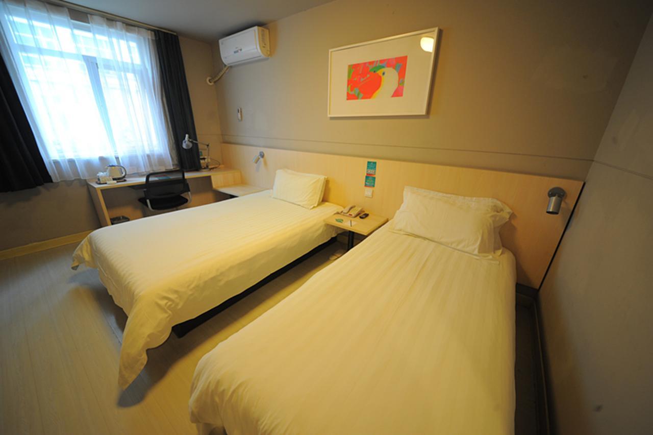 Jinjiang Inn Chengdu Chunxi Road Taiguli Hotel מראה חיצוני תמונה